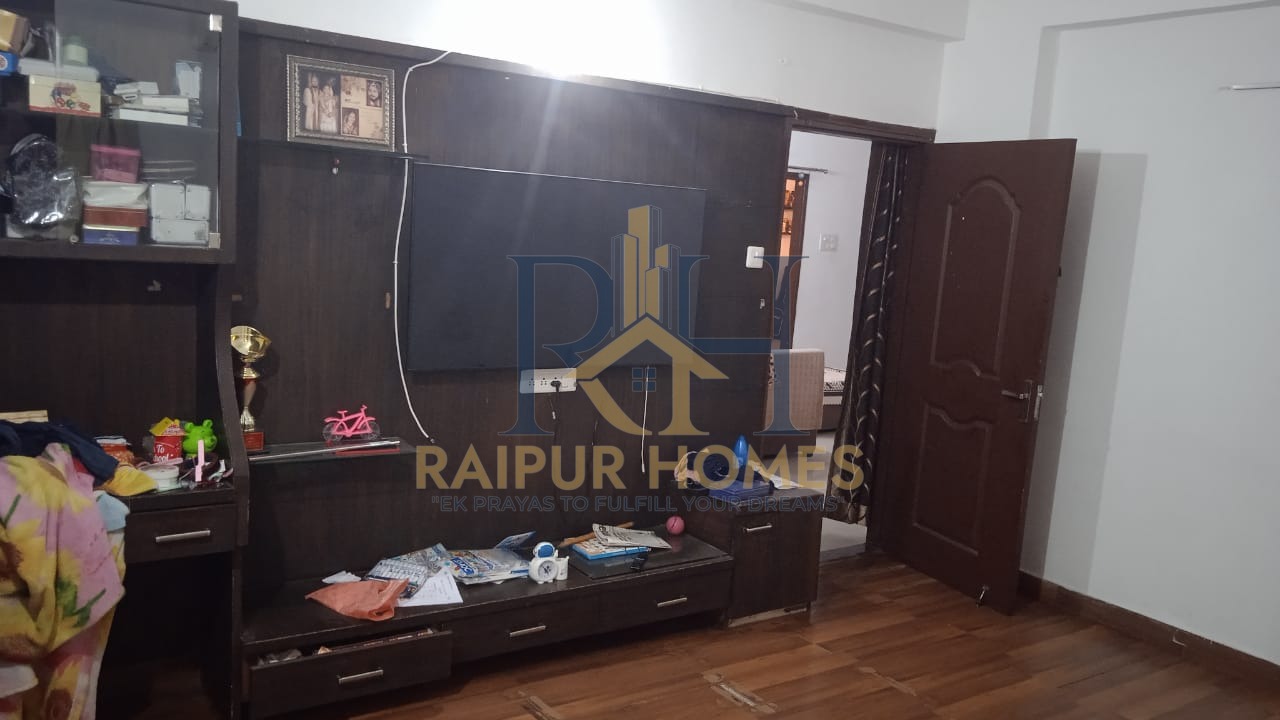3BHK RESIDENTIAL FLAT AVILABLE IN SHANKAR NAGAR
