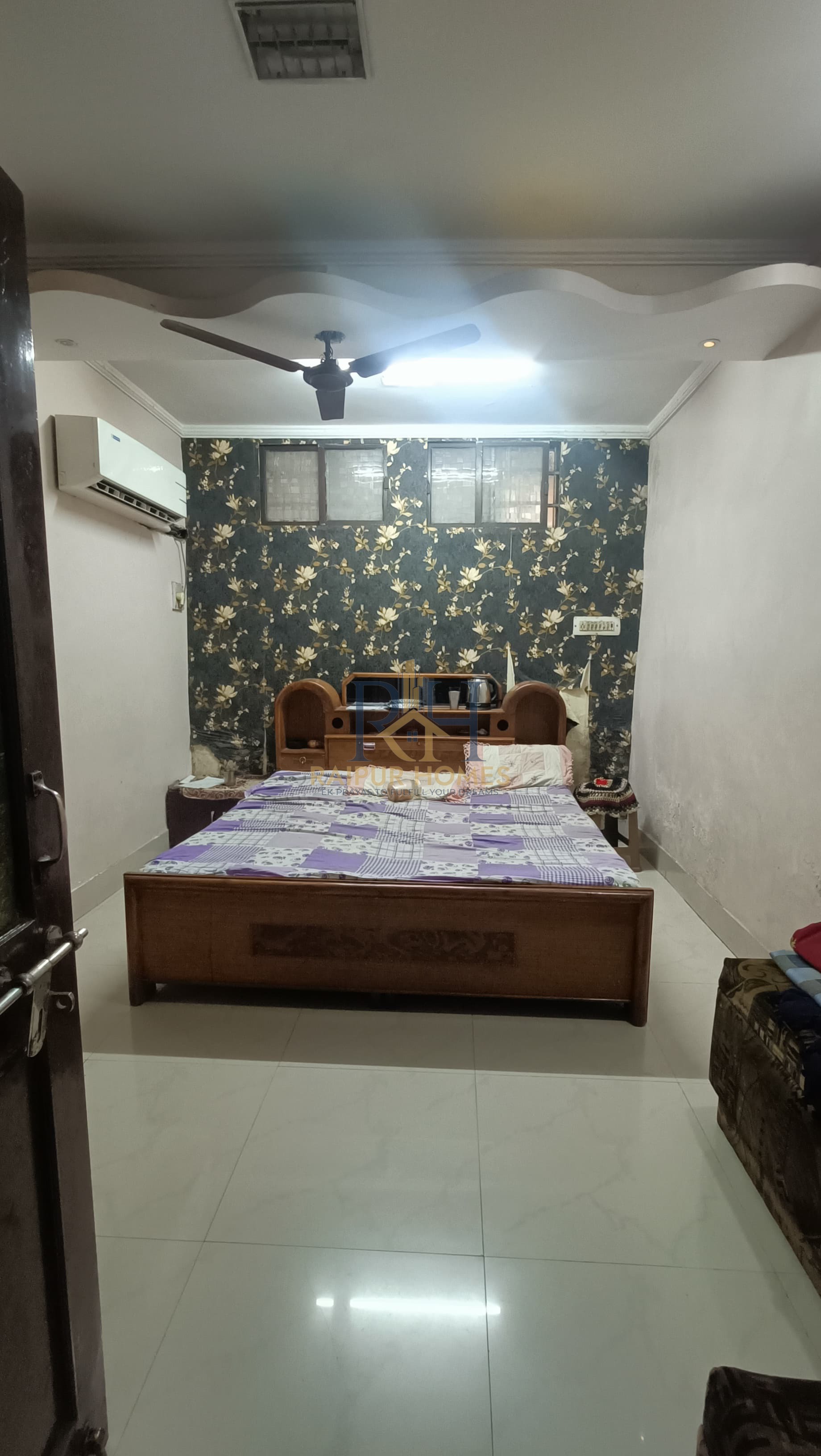 4 BHK RESIDENTIAL BUNGALOW AVAILABLE IN DEVENDRA NAGAR