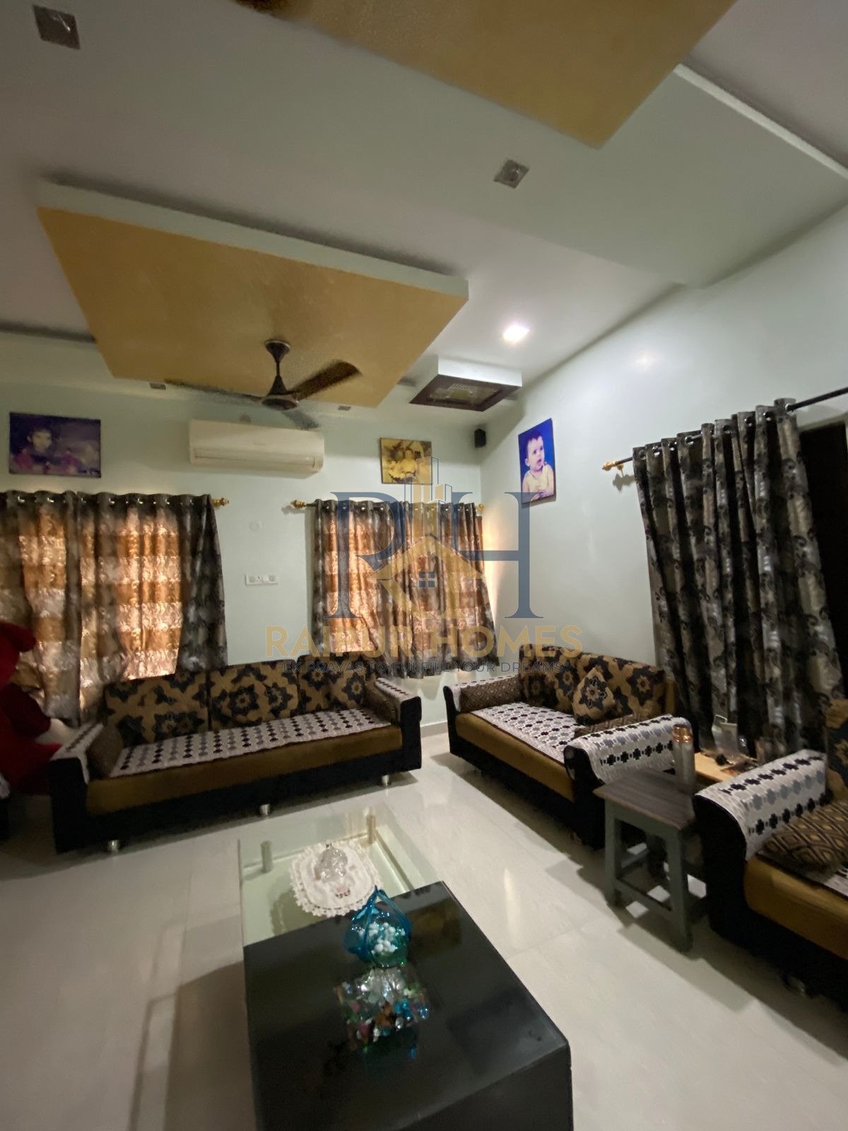 6 BHK RESIDENTIAL BUNGALOW AVAILABLE IN TELIBANDHA