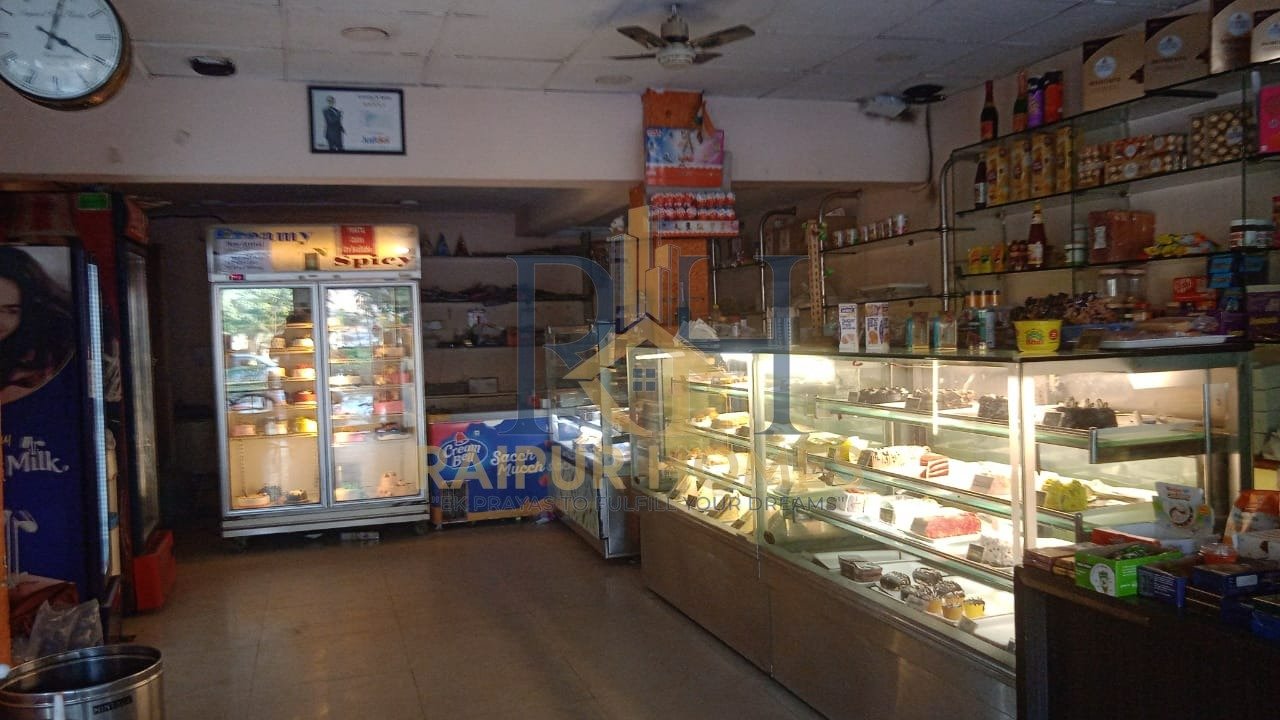 COMMERCIAL SHOP AVAILABLE IN GE ROAD