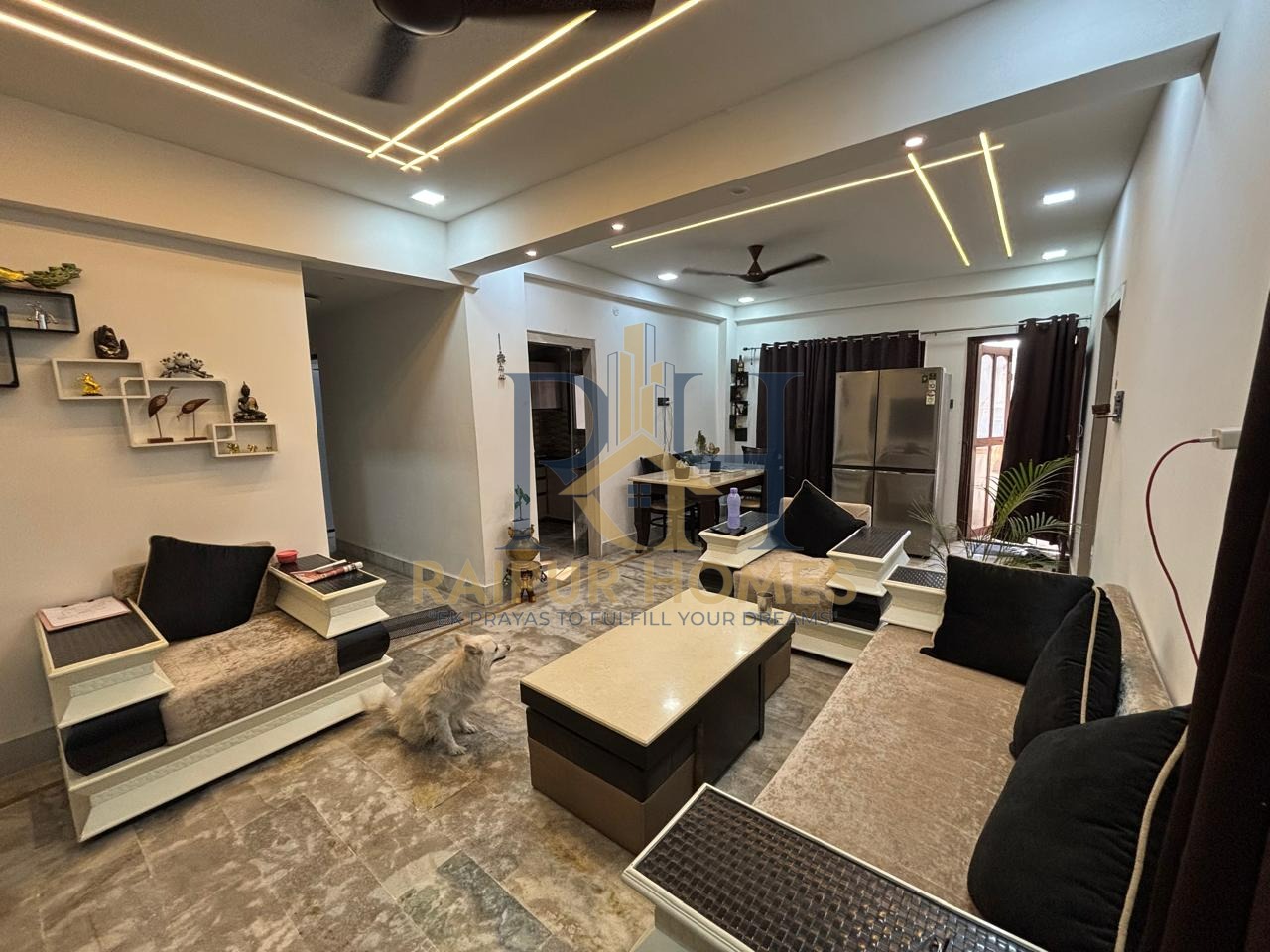 2 BHK RESIDENTIAL FLAT AVAILABLE IN CHOUBEY COLONY