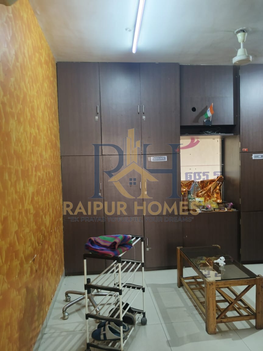 COMMERCIAL OFFICE AVAILABLE IN SHANKAR NAGAR
