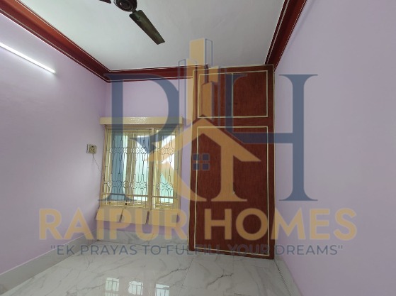 RESIDENTIAL  HOUSE AVAILABLE IN PACHPEDI NAKA
