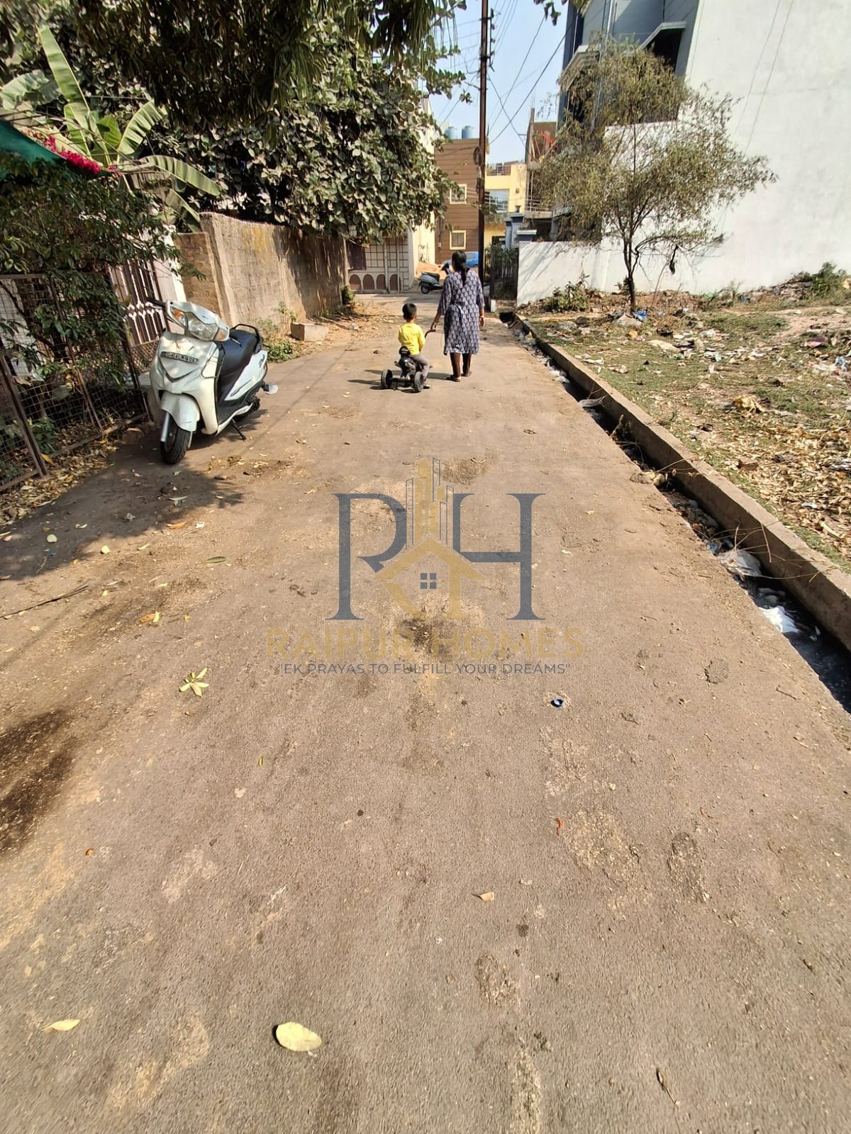 RESIDENTIAL PLOT AVAILABLE IN GUDHIYARI