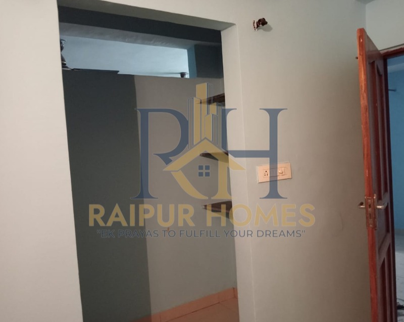 2BHK RESIDENTIAL FLAT AVAILABLE IN SHANKAR NAGAR