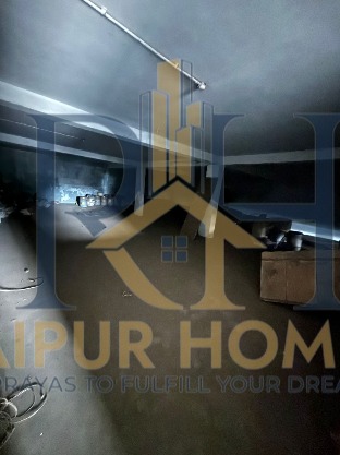 COMMERCIAL WARE HOUSE   AVAILABLE  IN BHANPURI