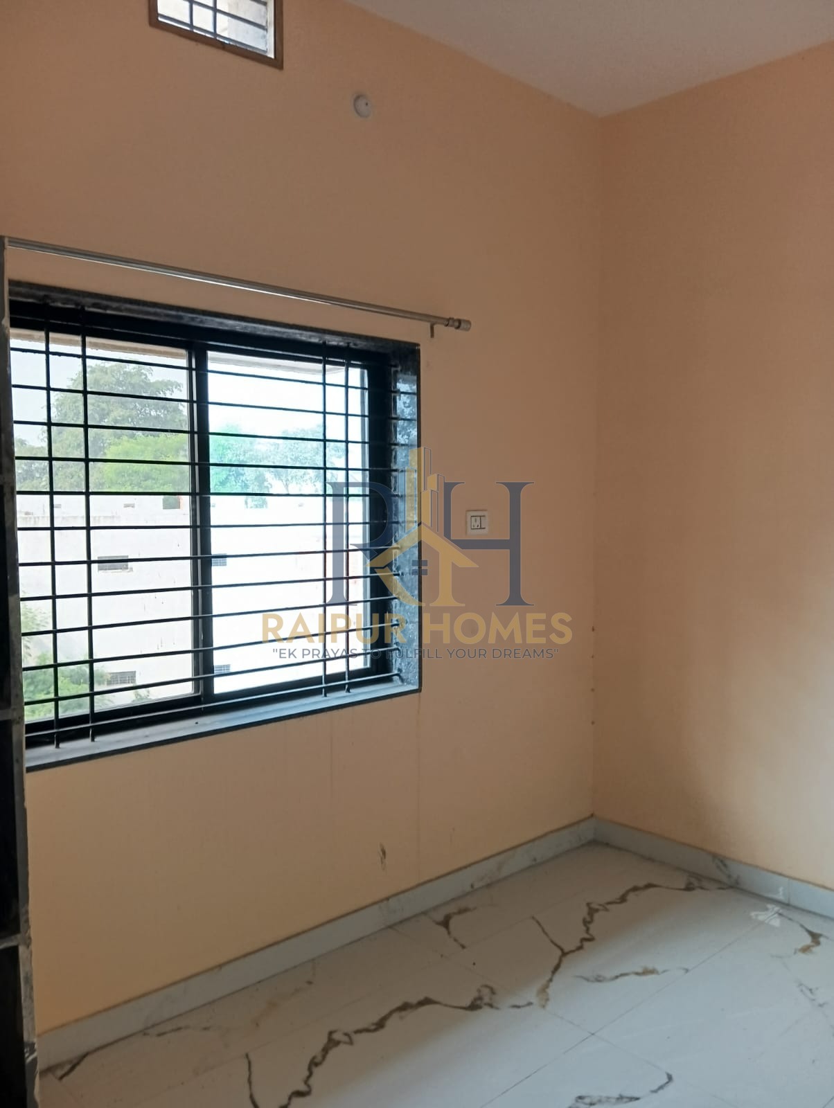 2 BHK RESIDENTIAL HOUSE AVAILABLE IN MOWA