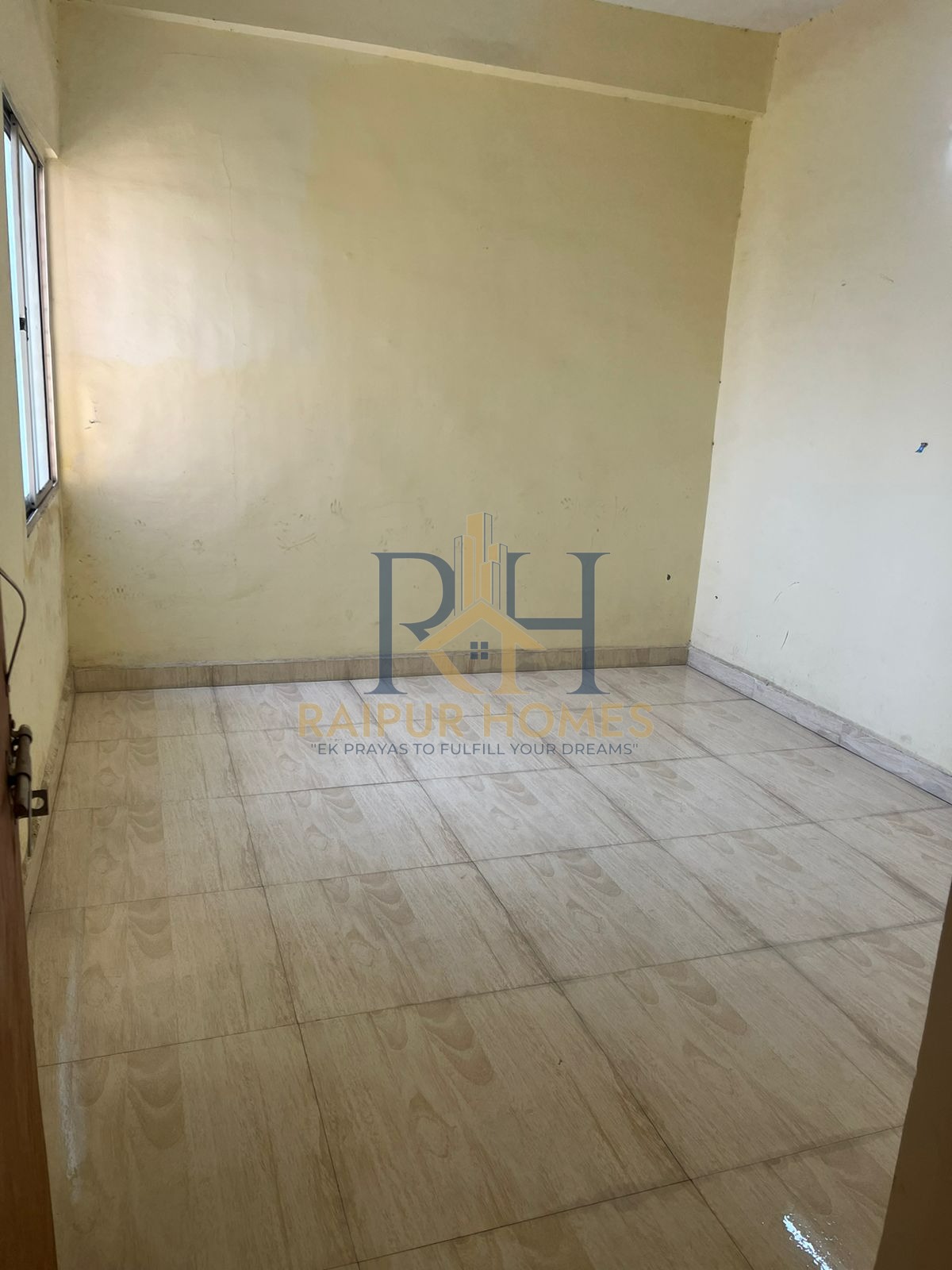 2 BHK RESIDENTIAL FLAT AVAILABLE IN AMLIDIH