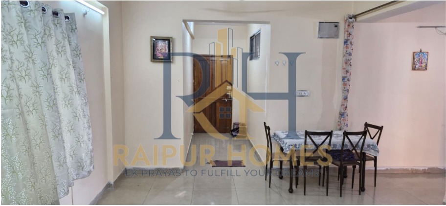 RESIDENTIAL FLAT AVAILABLE IN VISHAL NAGAR