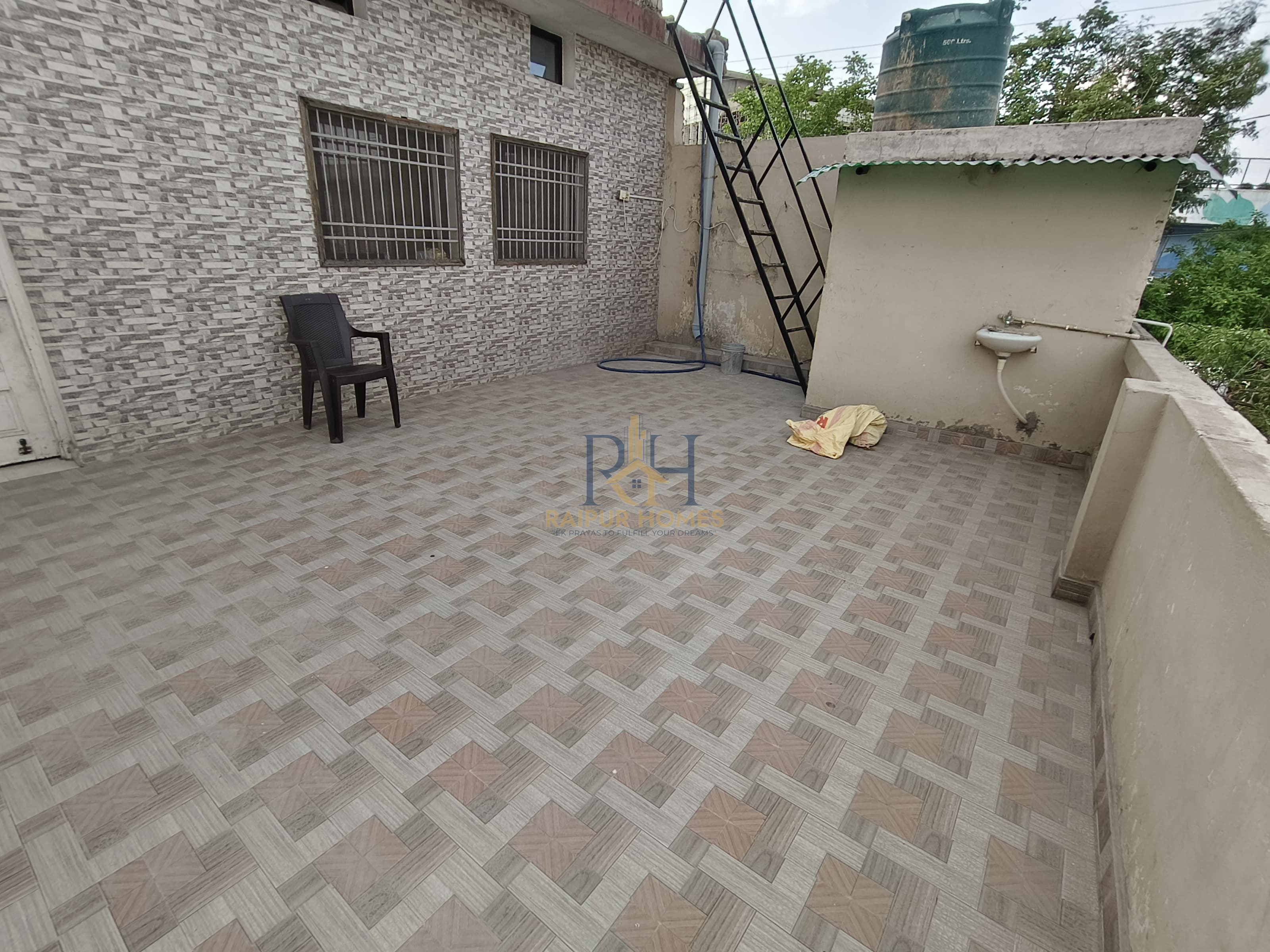 5 BHK RESIDENTIAL HOUSE AVAILABLE IN NEW RAJENDRA NAGAR