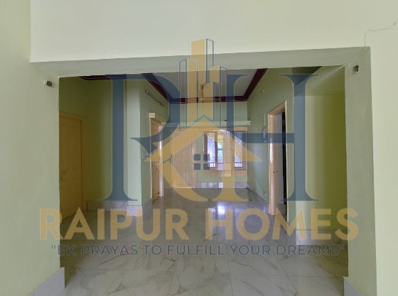 RESIDENTIAL  HOUSE AVAILABLE IN PACHPEDI NAKA