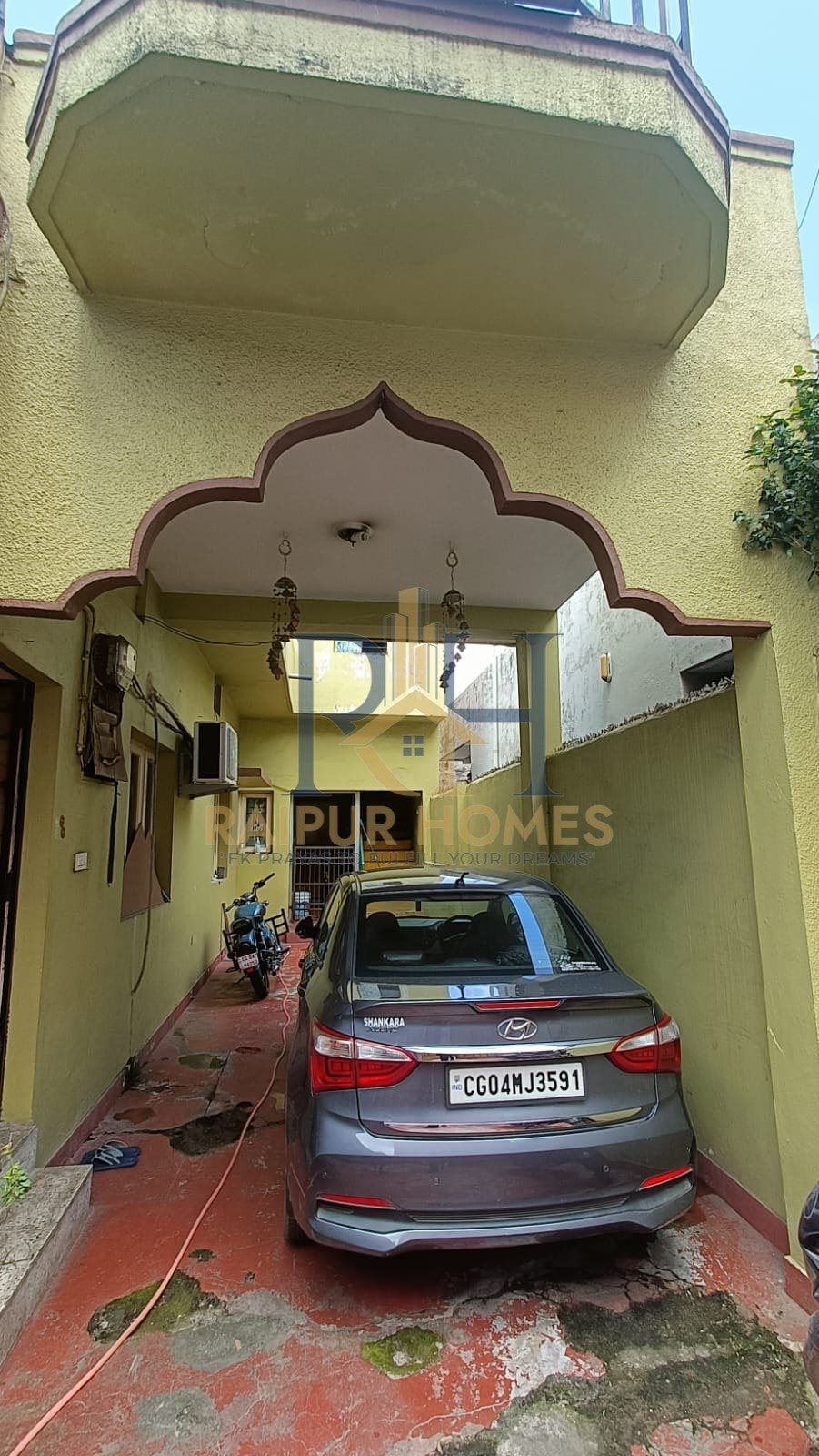 2 BHK RESIDENTIAL HOUSE AVAILABLE IN DDU NAGAR