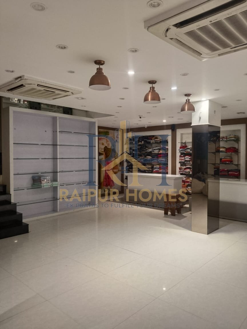 COMMERCIAL OFFICE/SHOP AVAILABLE IN KATORA TALAB