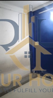 COMMERCIAL SHOP AVAILABLE IN SAMTA COLONY