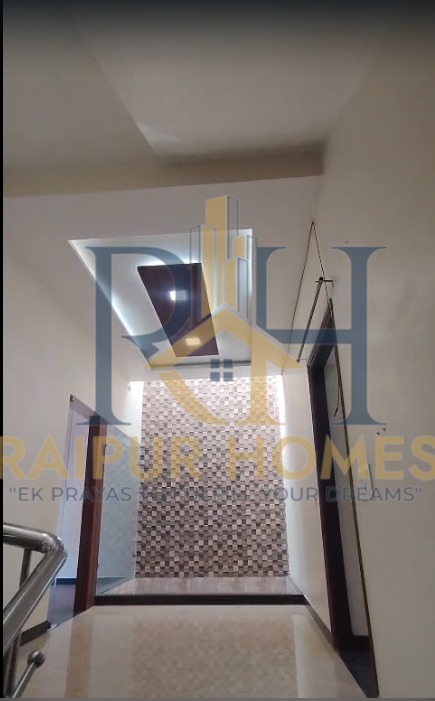 RESIDENTIAL VILLA AVAILABLE IN KACHNA