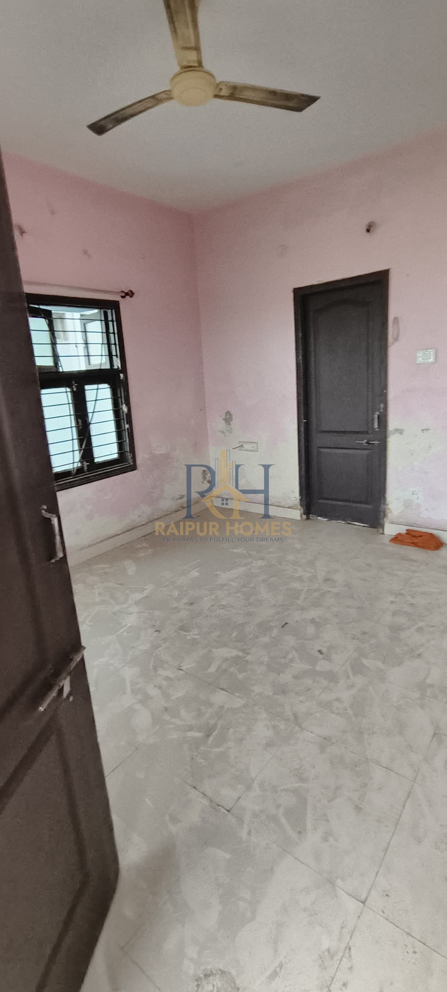 2 BHK RESIDENTIAL FLAT AVAILABLE IN MOWA