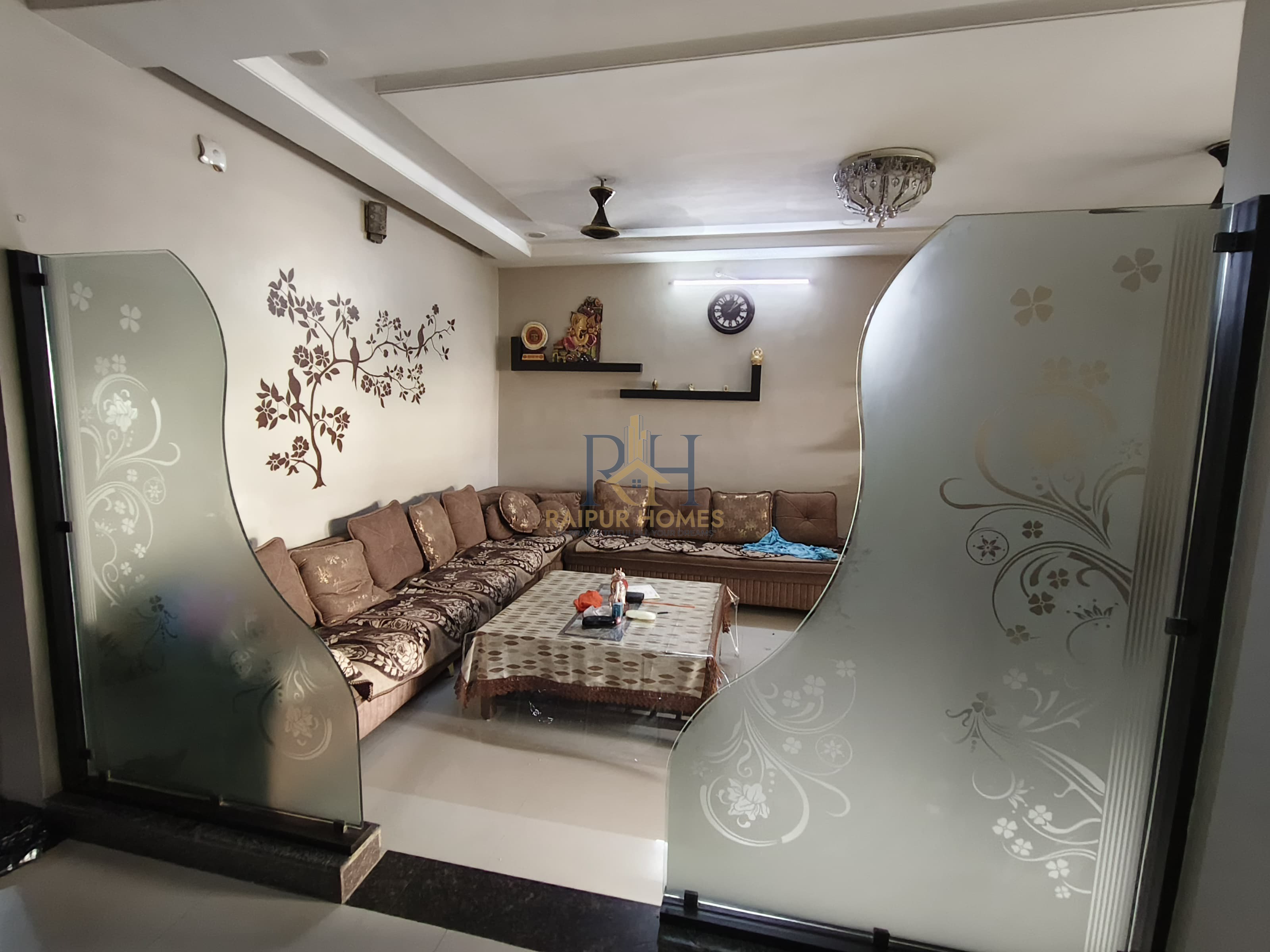 5 BHK RESIDENTIAL HOUSE AVAILABLE IN MAHAVEER NAGAR
