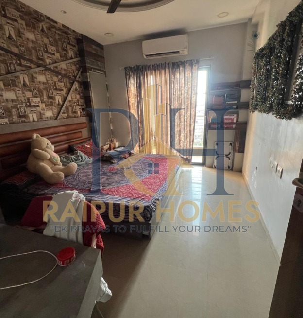 RESIDENTIAL FLAT AVAILABLE IN DALDAL SEONI