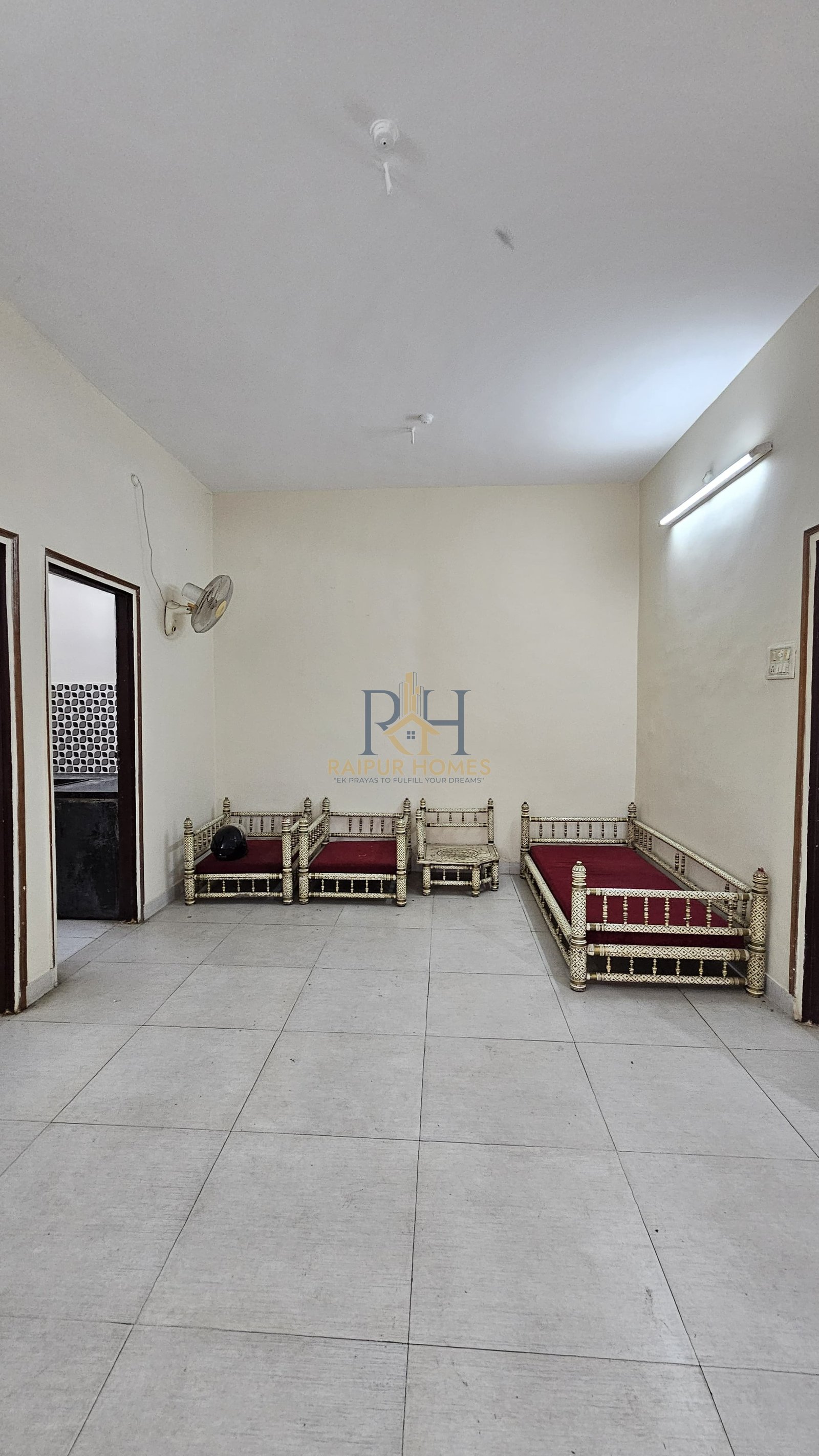 2 BHK RESIDENTIAL HOUSE AVAILABLE IN TATIBANDH