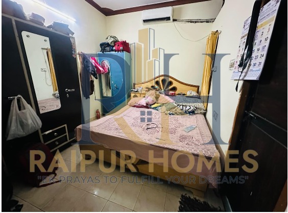 RESIDENTIAL  HOUSE AVAILABLE  IN  KABIR NAGAR