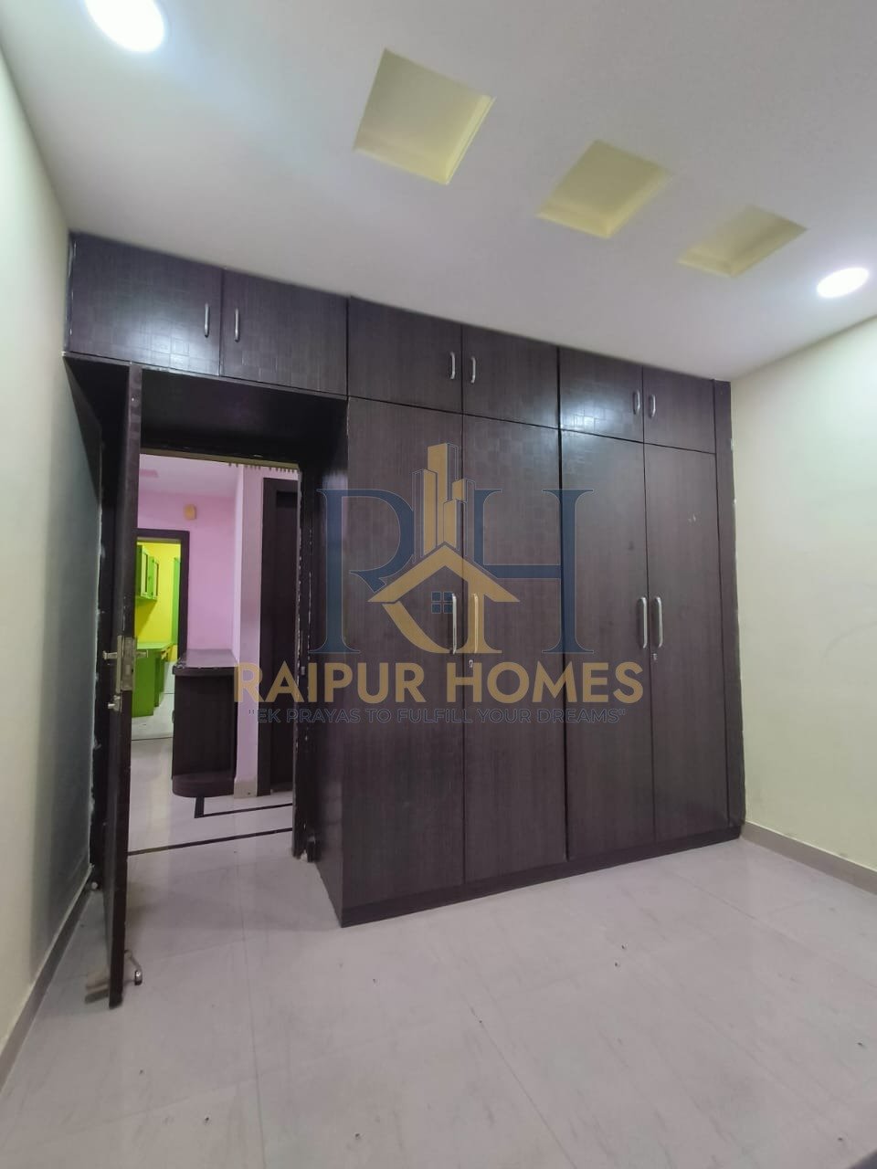 3 BHK RESIDENTIAL APARTMENT AVAILABLE IN MOWA