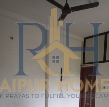 3BH  RESIDETIAL HOUSE AVAILABLE IN KAMAL VIHAR