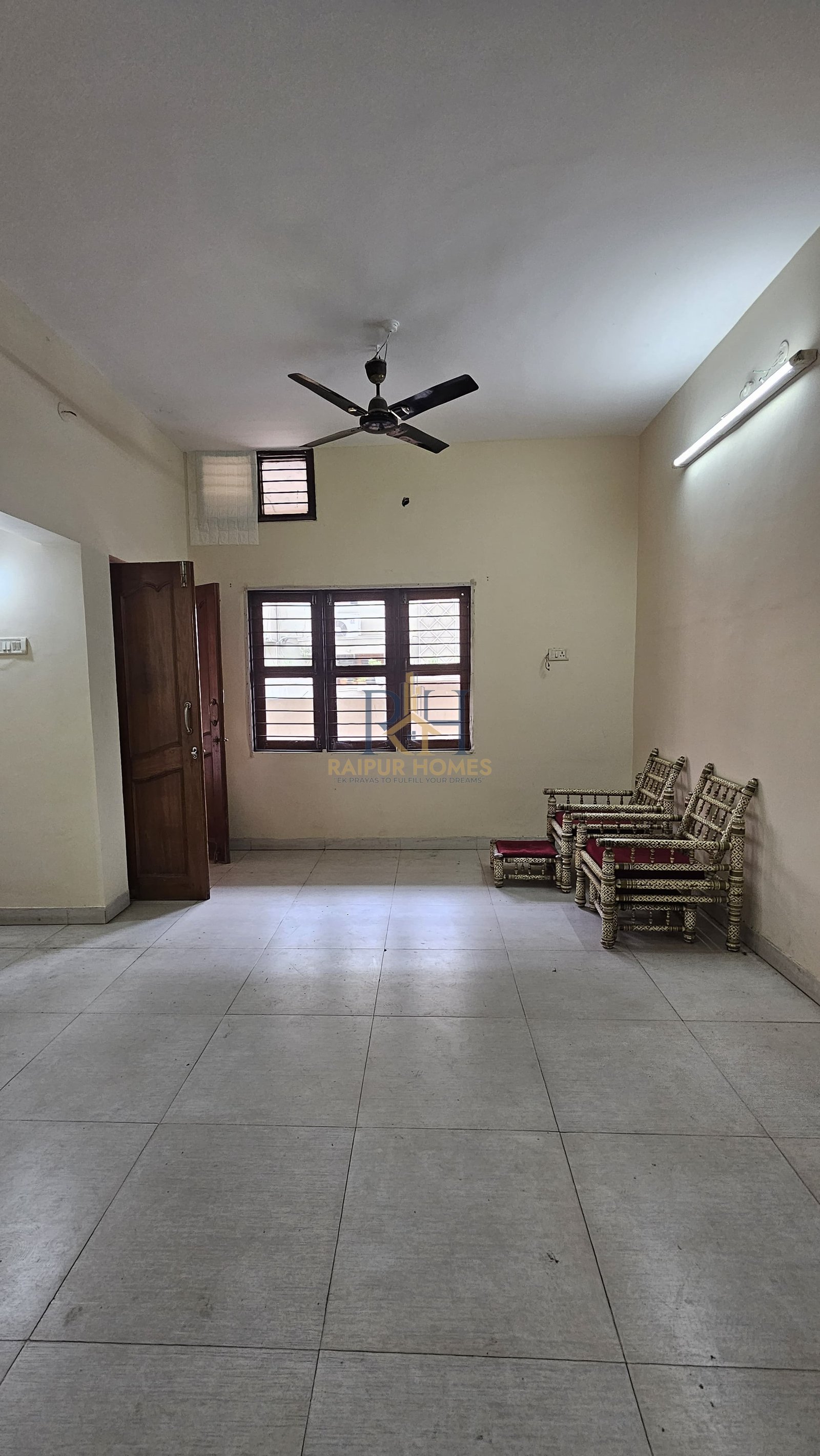 2 BHK RESIDENTIAL HOUSE AVAILABLE IN TATIBANDH