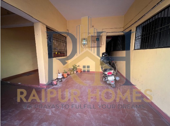 4 BHK HOUSE AVAILABLE IN BHATAGAON