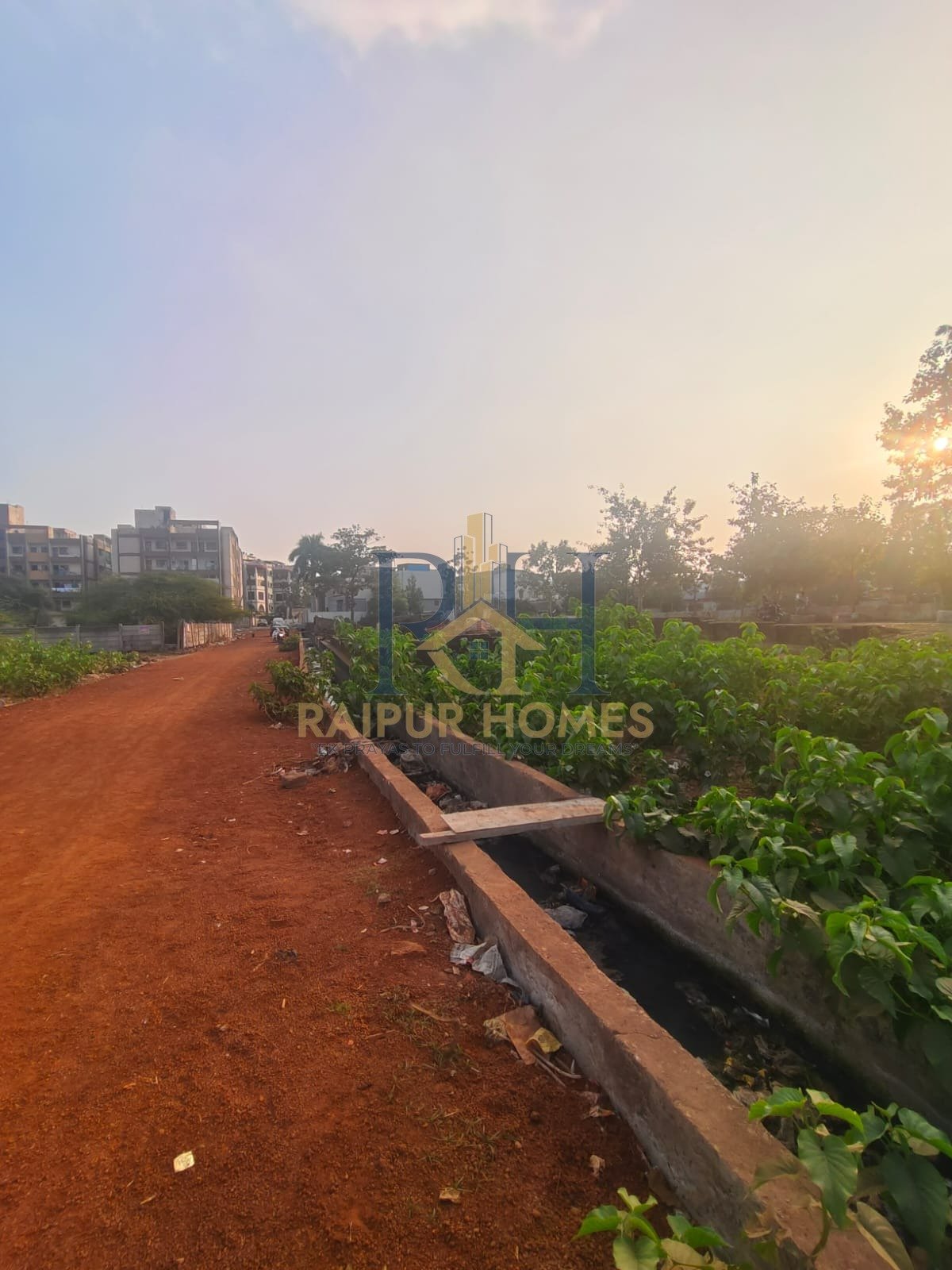 RESIDENTIAL PLOT AVAILABLE IN SHANKAR NAGAR