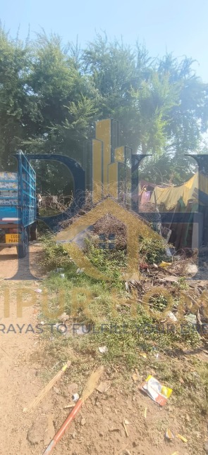 COMMERCIAL PLOT AVAILABLE IN GUDHIYARI