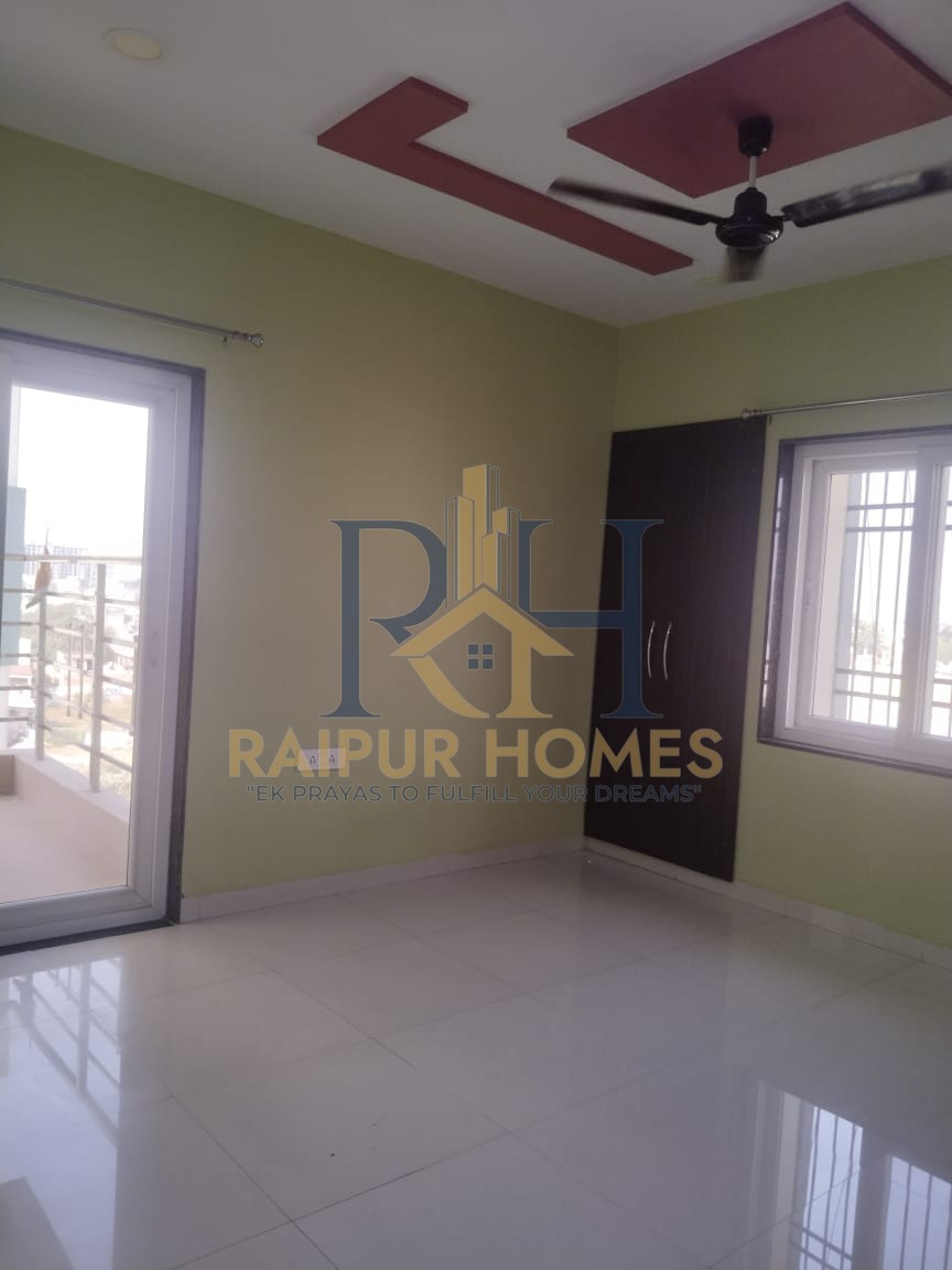 3 BHK RESIDENTIAL FLAT AVAILABLE IN BHATAGAON