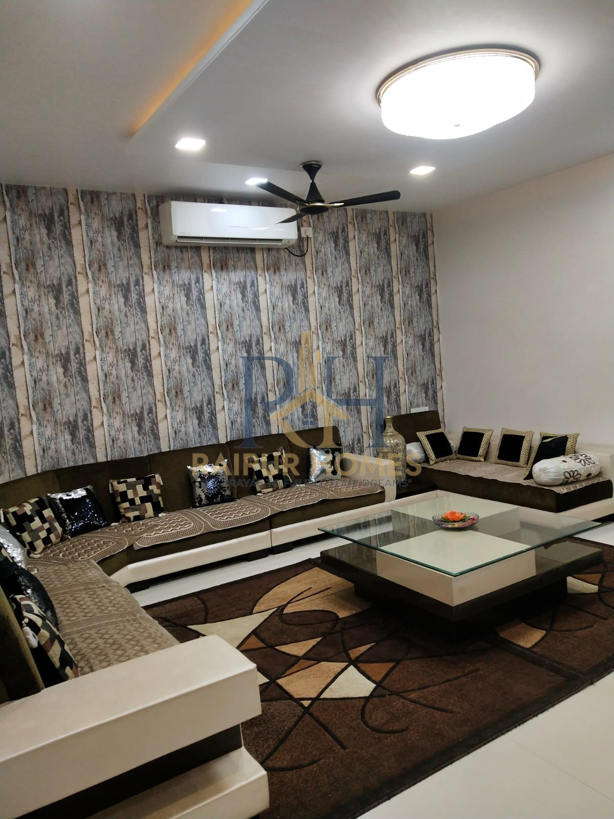 4 BHK RESIDENTIAL BUNGALOW AVAILABLE IN SADDU