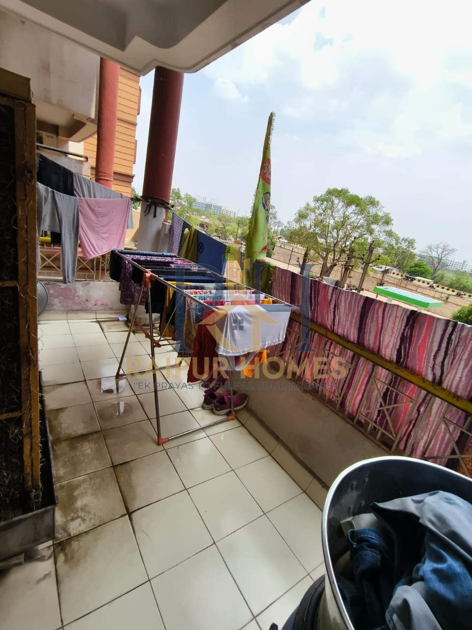 2 BHK RESIDENTIAL FLAT AVAILABLE IN MOHBA BAZAR