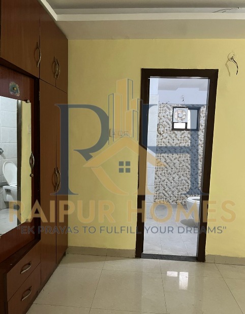 3BHK FLAT AVAILABLE IN MOHBA BAZAR
