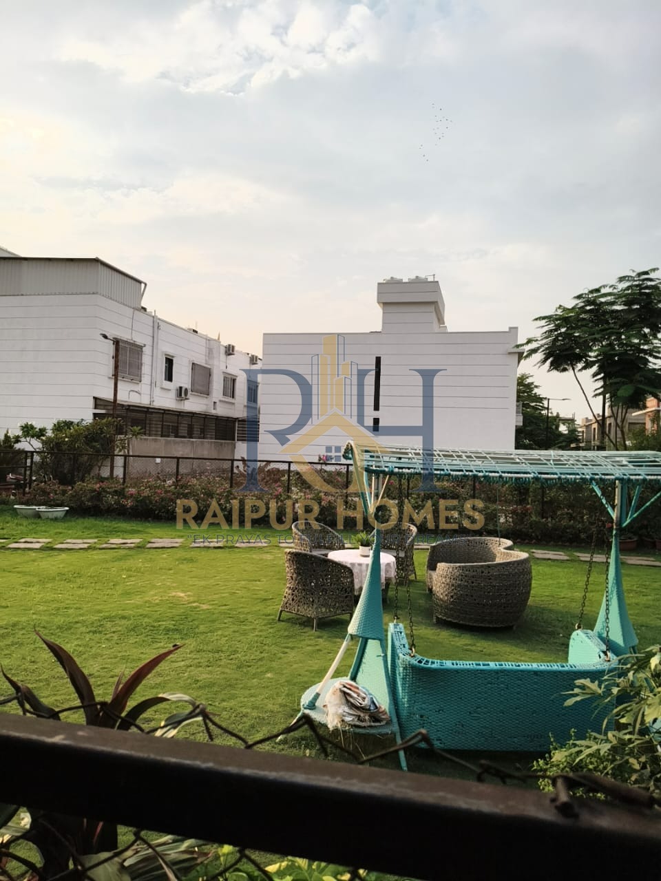 4 BHK RESIDENTIAL BUNGALOW AVAILABLE IN SHANKAR NAGAR
