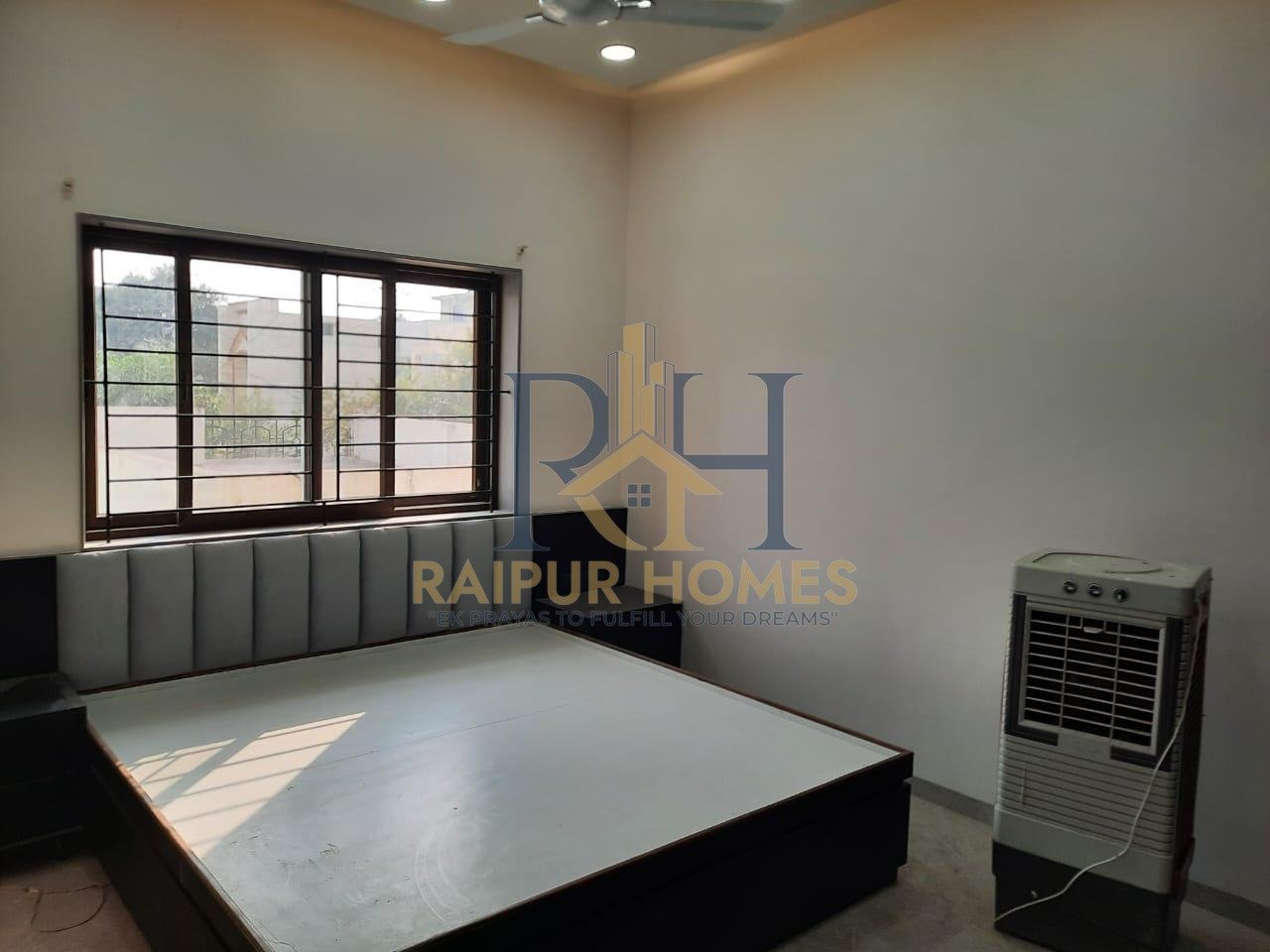 3 BHK RESIDENTIAL BUNGALOW AVAILABLE NEAR IN TATIBANDH