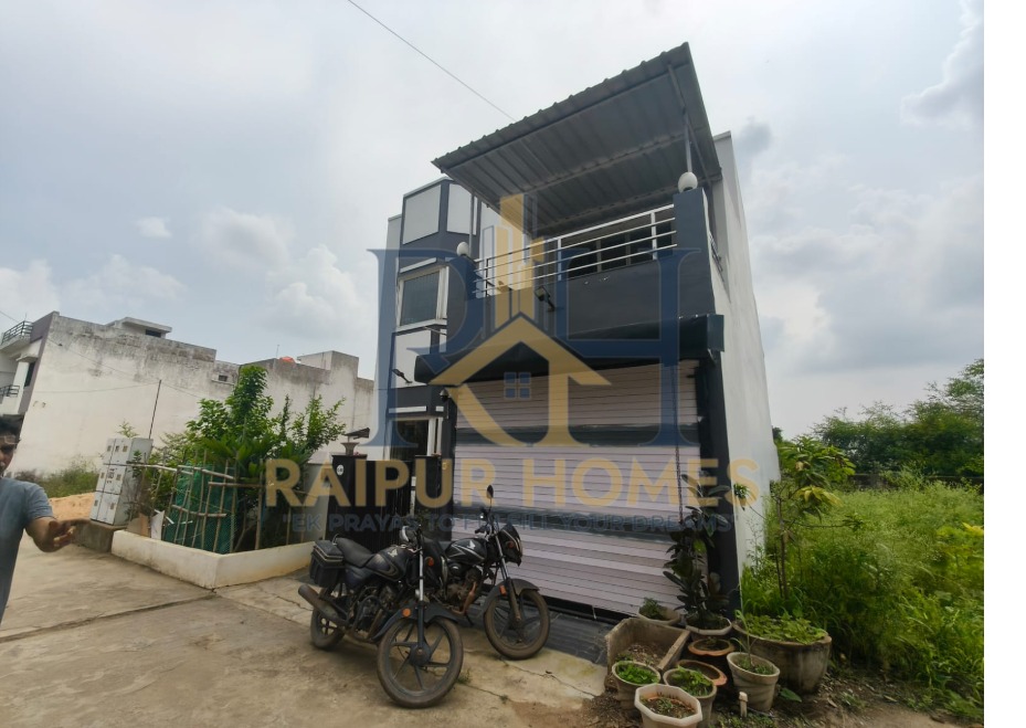 3.5BHK RESIDENTIAL HOUSE AVAILABLE IN AMLESHWAR .