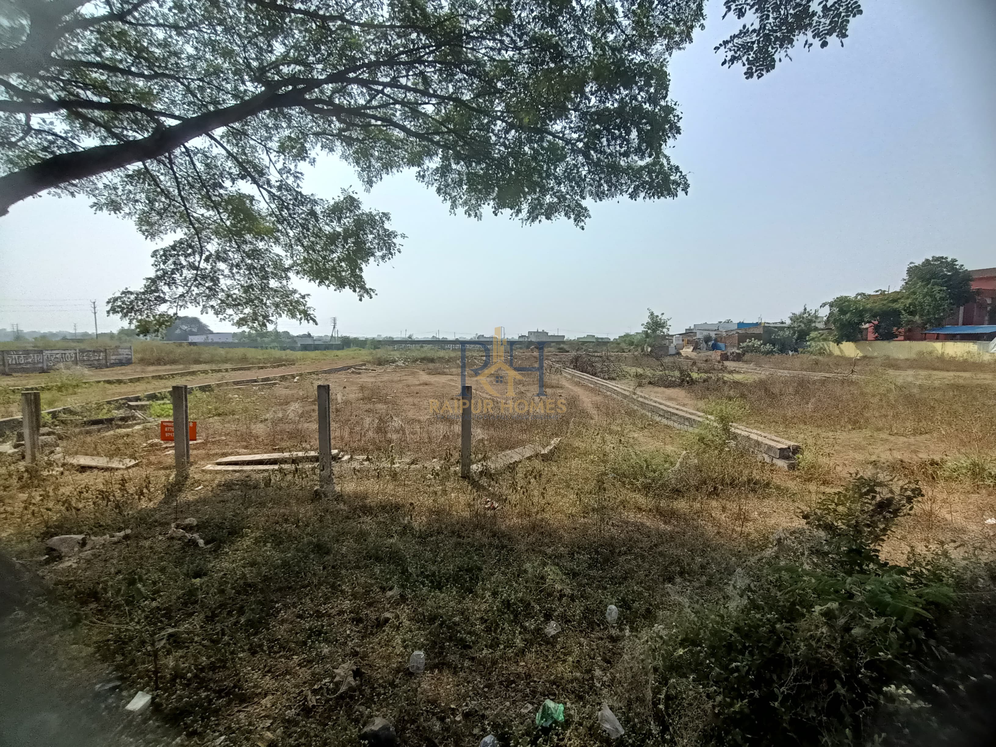 COMMERCIAL PLOT AVAILABLE IN MANA