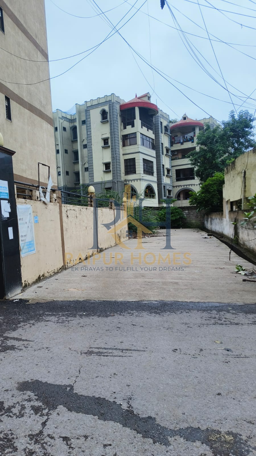 3BHK RESIDENTIAL PENT HOUSE AVAILABLE IN SHANKAR NAGAR