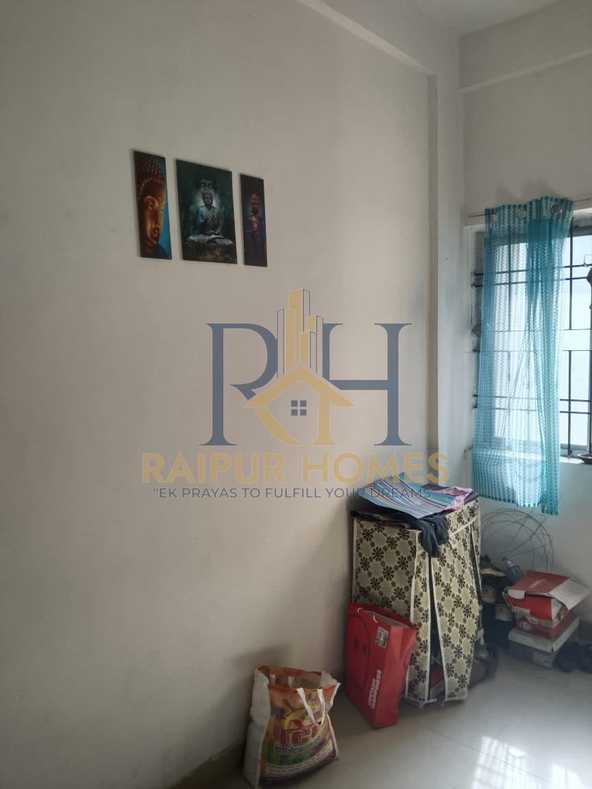 2 BHK RESIDENTIAL FLAT AVAILABLE IN NEW RAIPUR