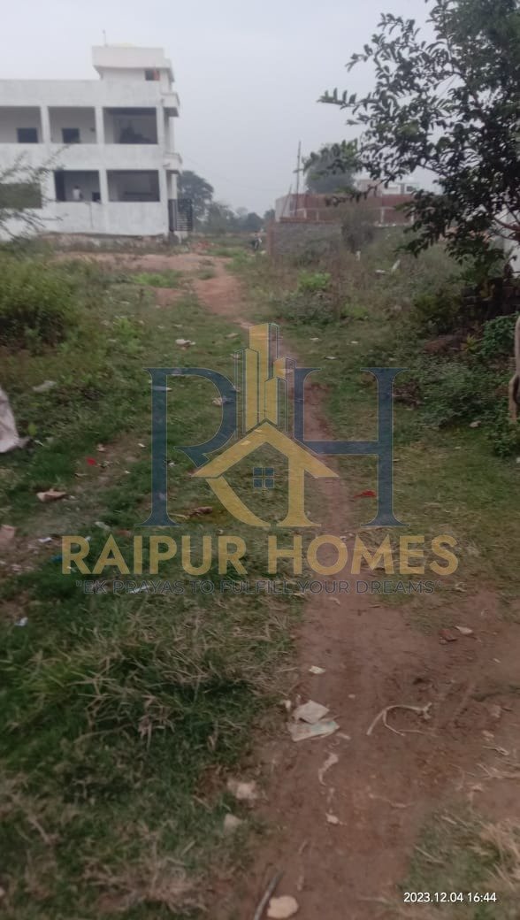 RESIDENTIAL PLOT AVAILABLE NEAR IN OLD DHAMTARI ROAD