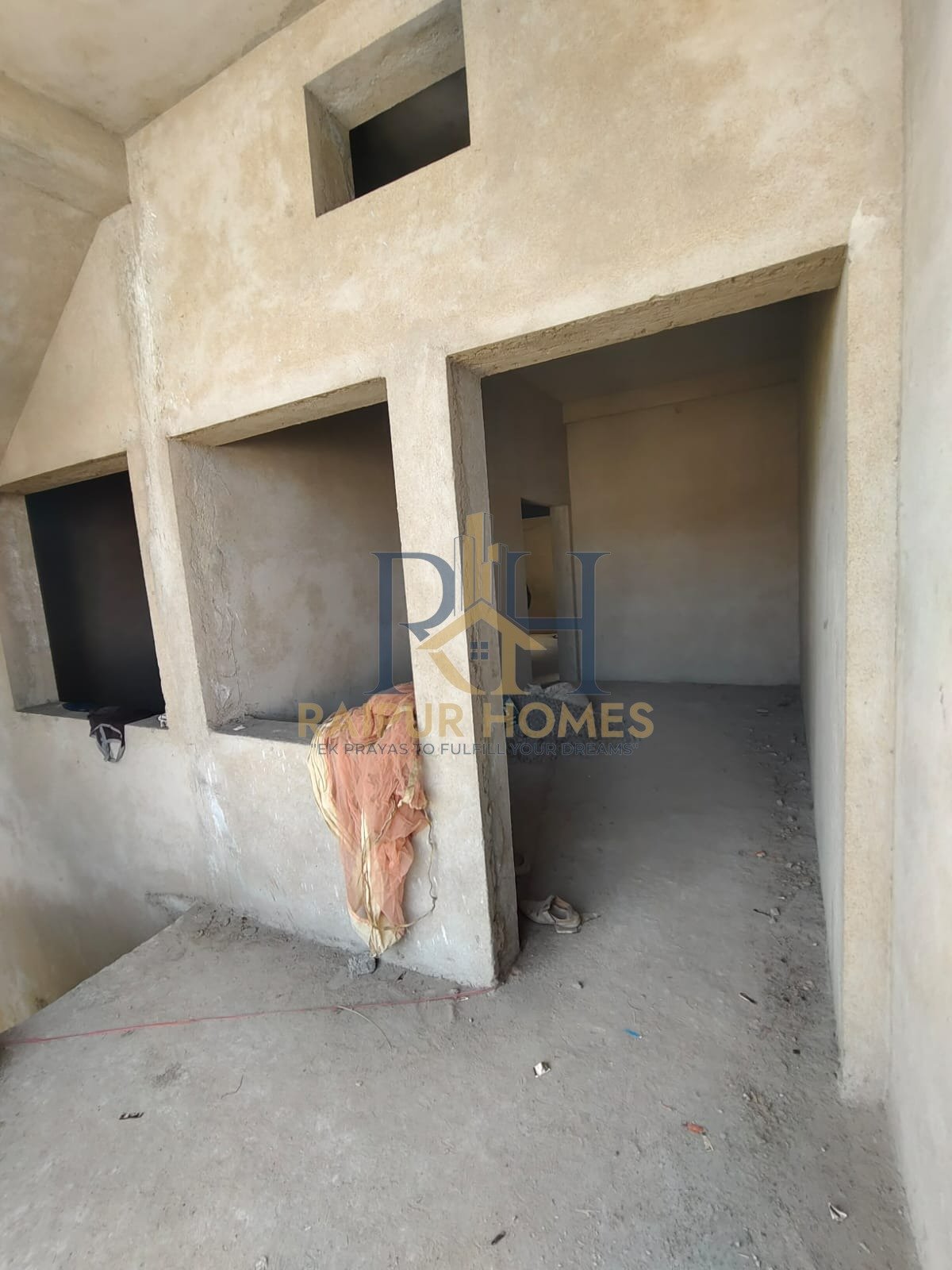 4 BHK RESIDENTIAL HOUSE AVAILABLE IN BHURKONI