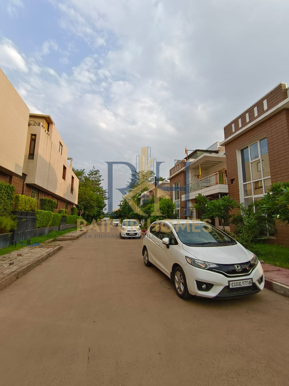 4 BHK RESIDENTIAL BUNGALOW AVAILABLE IN SHANKAR NAGAR