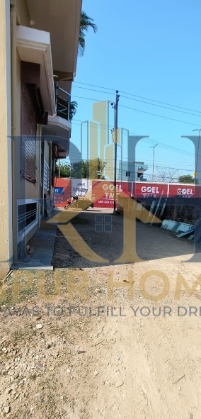 COMMERCIAL PLOT AVAILABLE IN GUDHIYARI