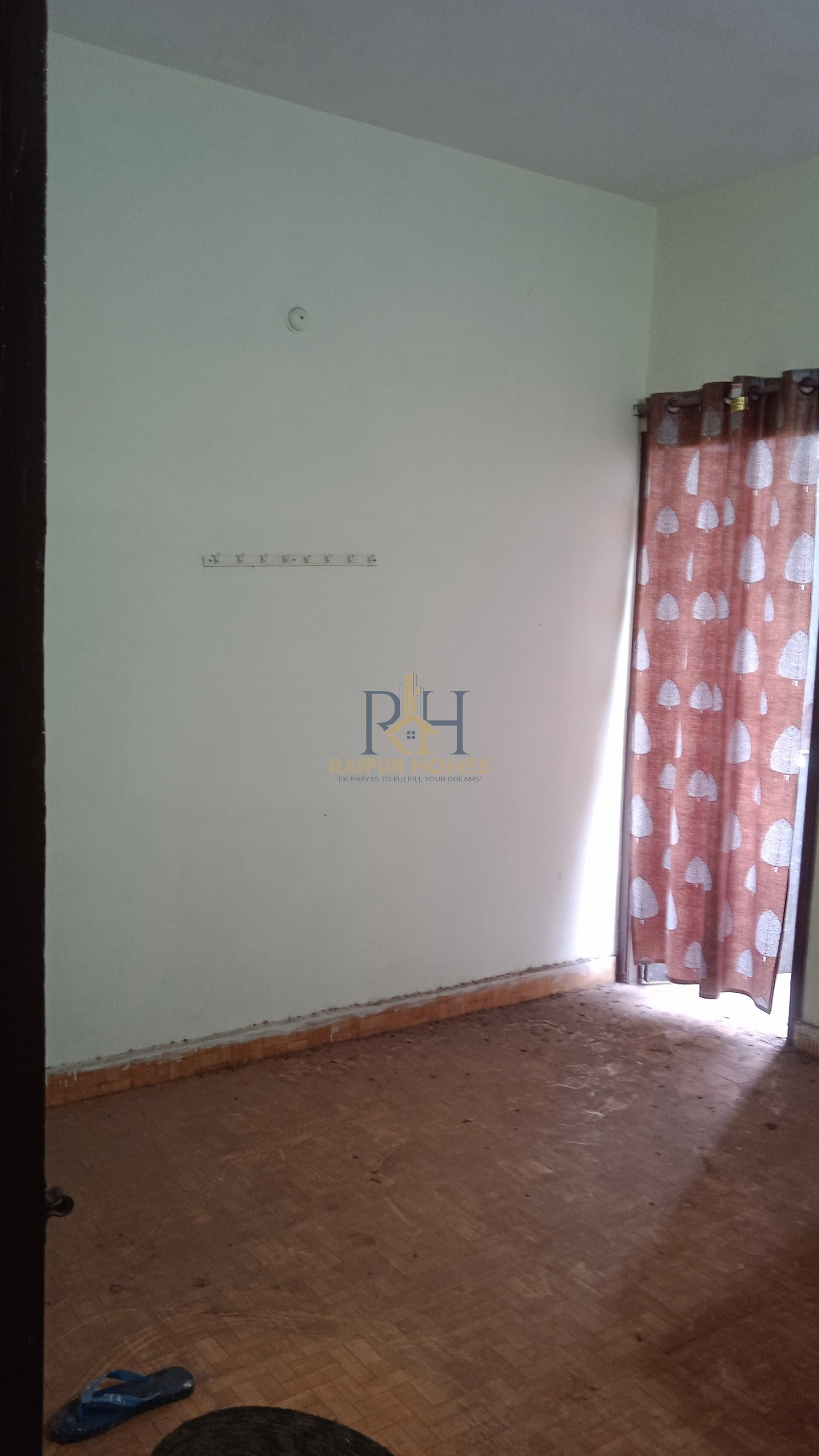 2 BHK RESIDENTIAL FLAT AVAILABLE IN BHATAGAON