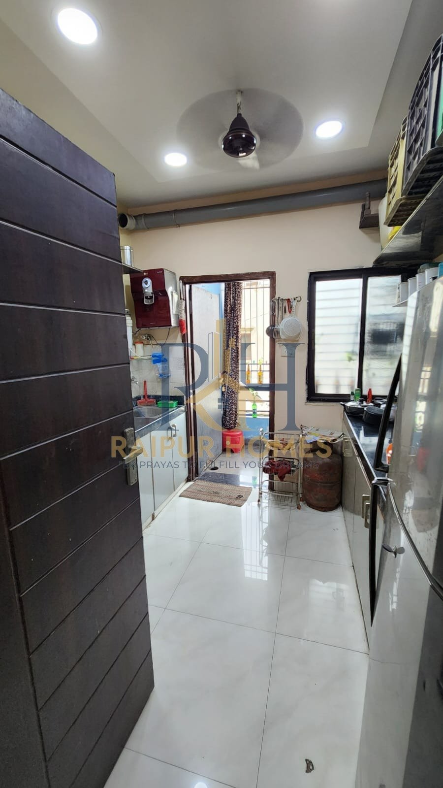 2 BHK RESIDENTIAL FLAT AVAILABLE IN TATIBANDH