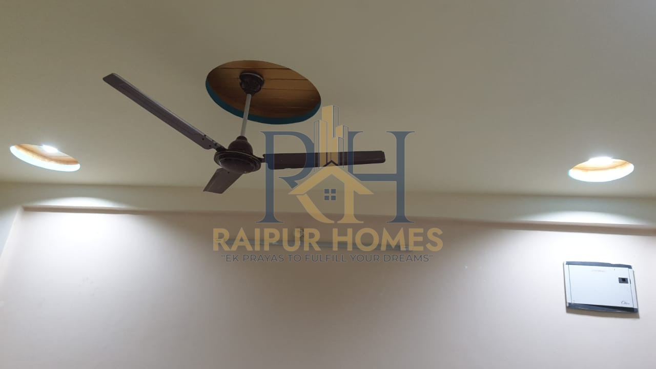 2 BHK RESIDENTIAL FLAT AVAILABLE IN SADDU