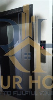 COMMERCIAL SHOP AVAILABLE IN SAMTA COLONY