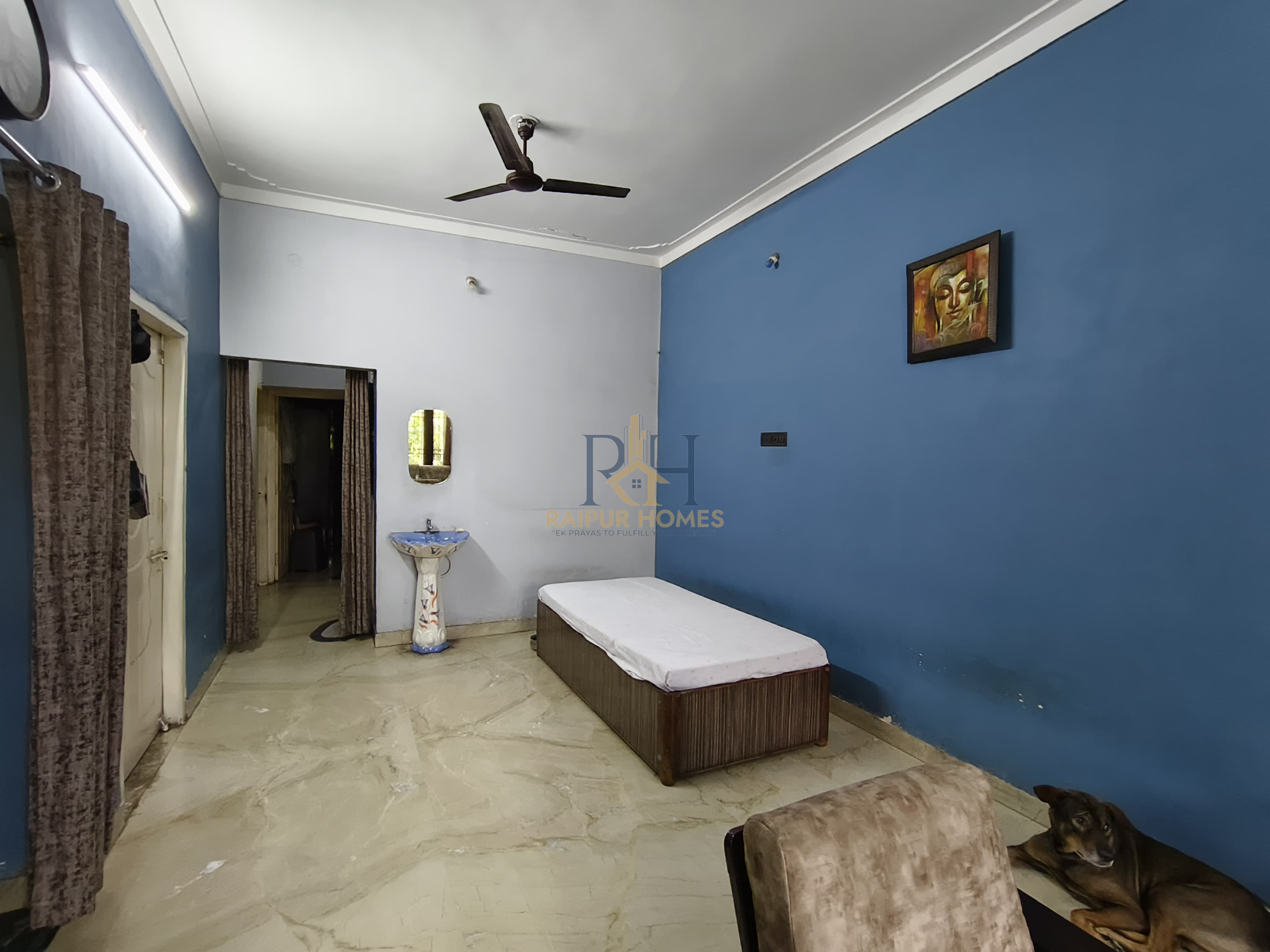 5 BHK RESIDENTIAL HOUSE AVAILABLE IN GUDHIYARI