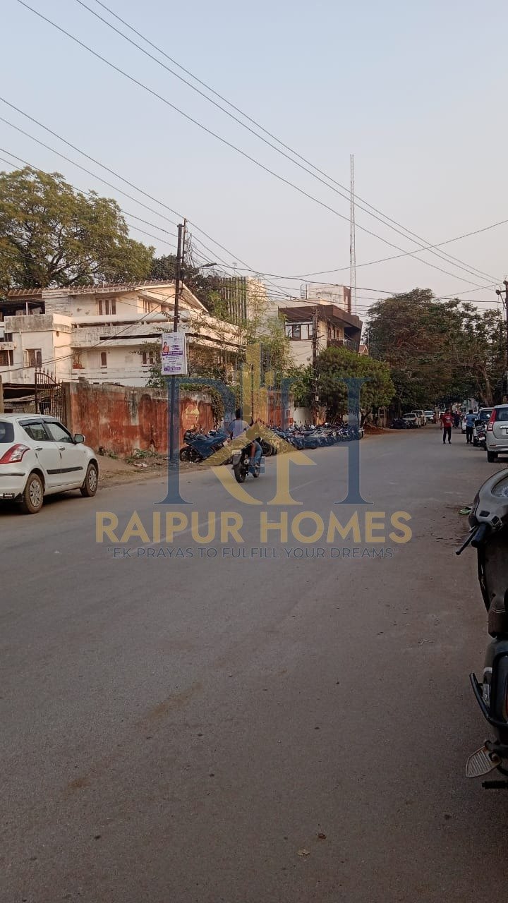 RESIDENTIAL PLOT AVAILABLE IN CIVIL LINES